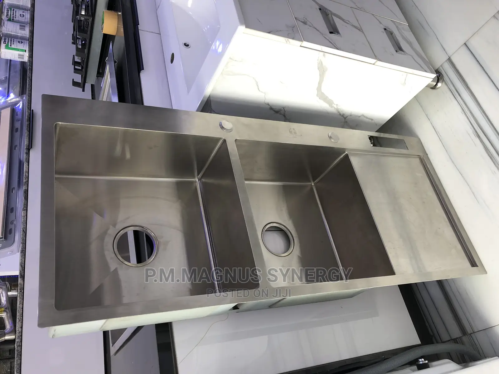 England Standard Anti Rust Kitchen Sink.