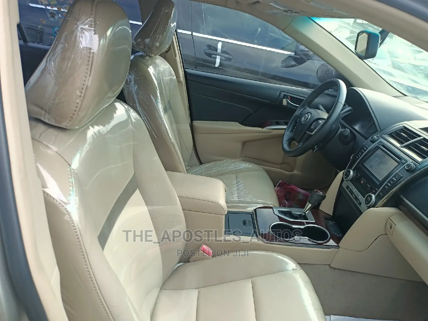 Toyota Camry 2013 Gold