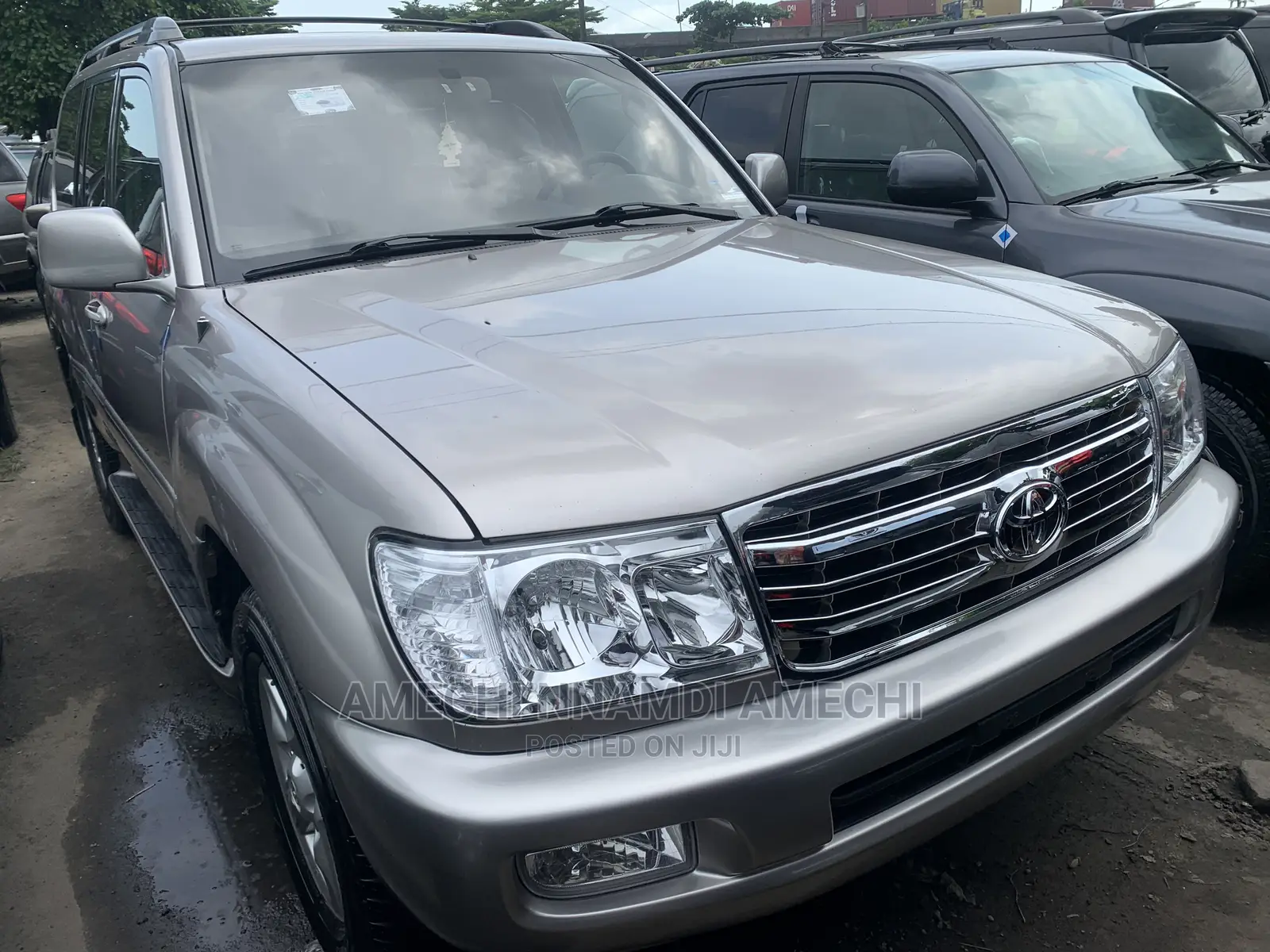 Toyota Land Cruiser 4x4 2007 Gray