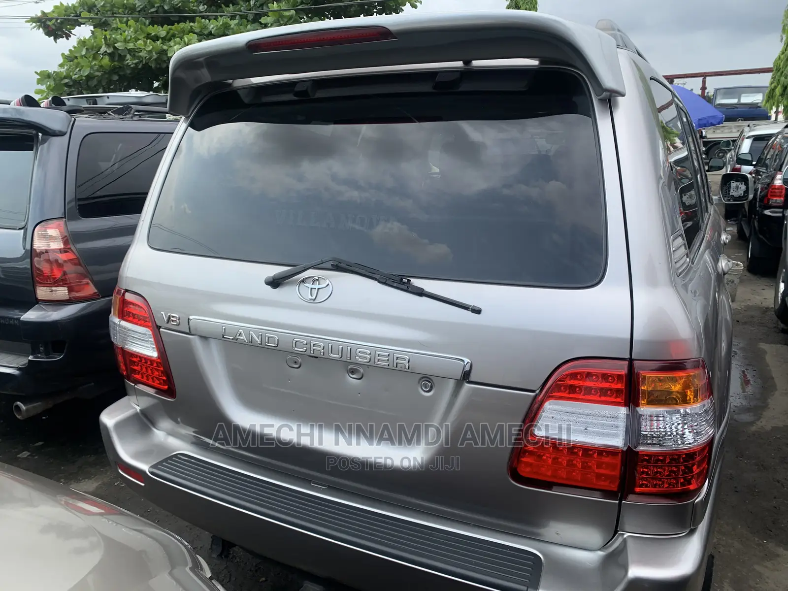 Toyota Land Cruiser 4x4 2007 Gray