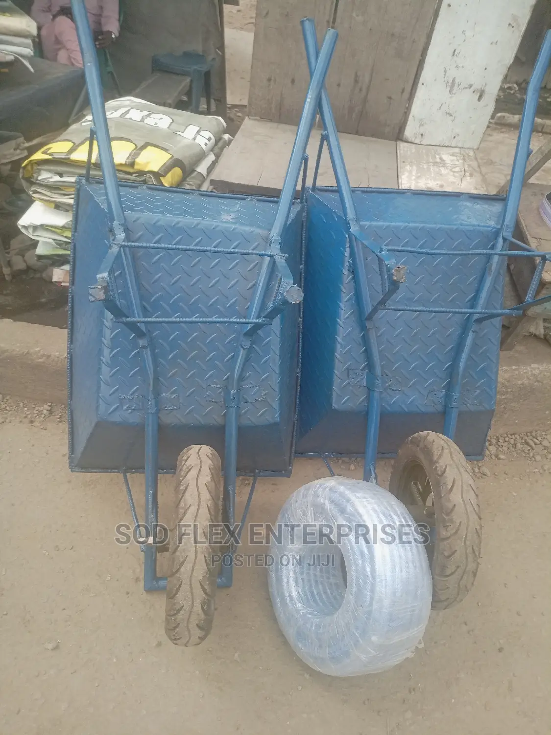 Heavy Duty Wheel Barrow