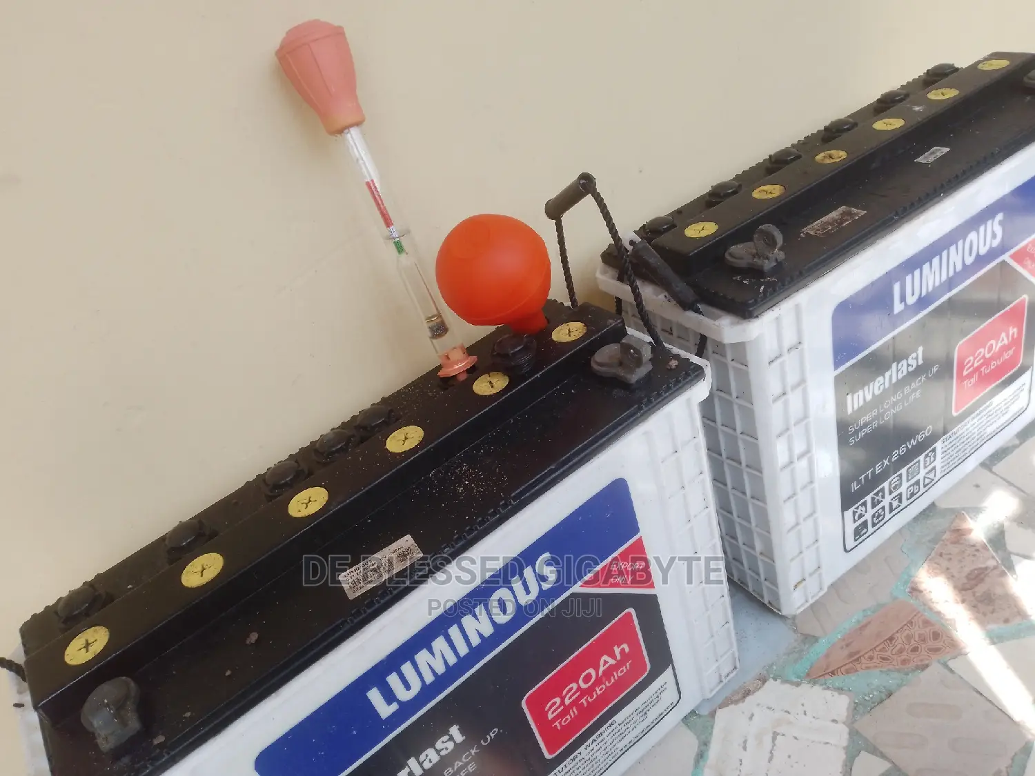 We Service Tubular Batteries