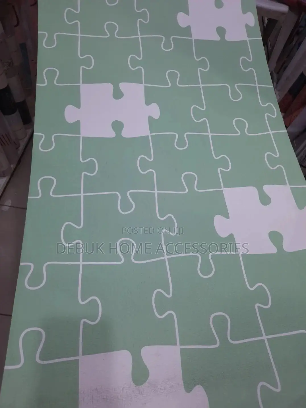 Green and White Wallpaper