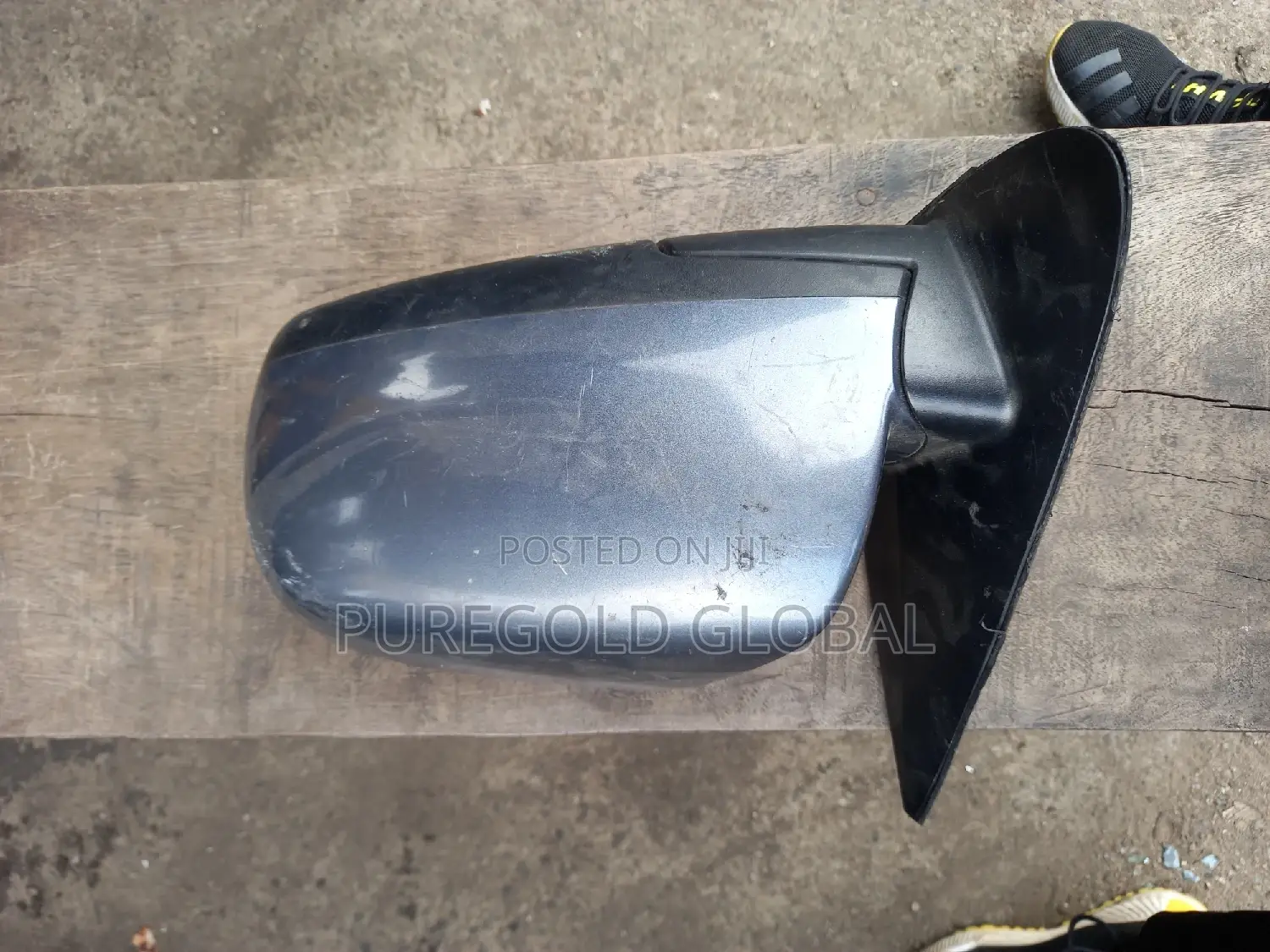 Hyundai Santafe 2010 and 2007 Side Mirror