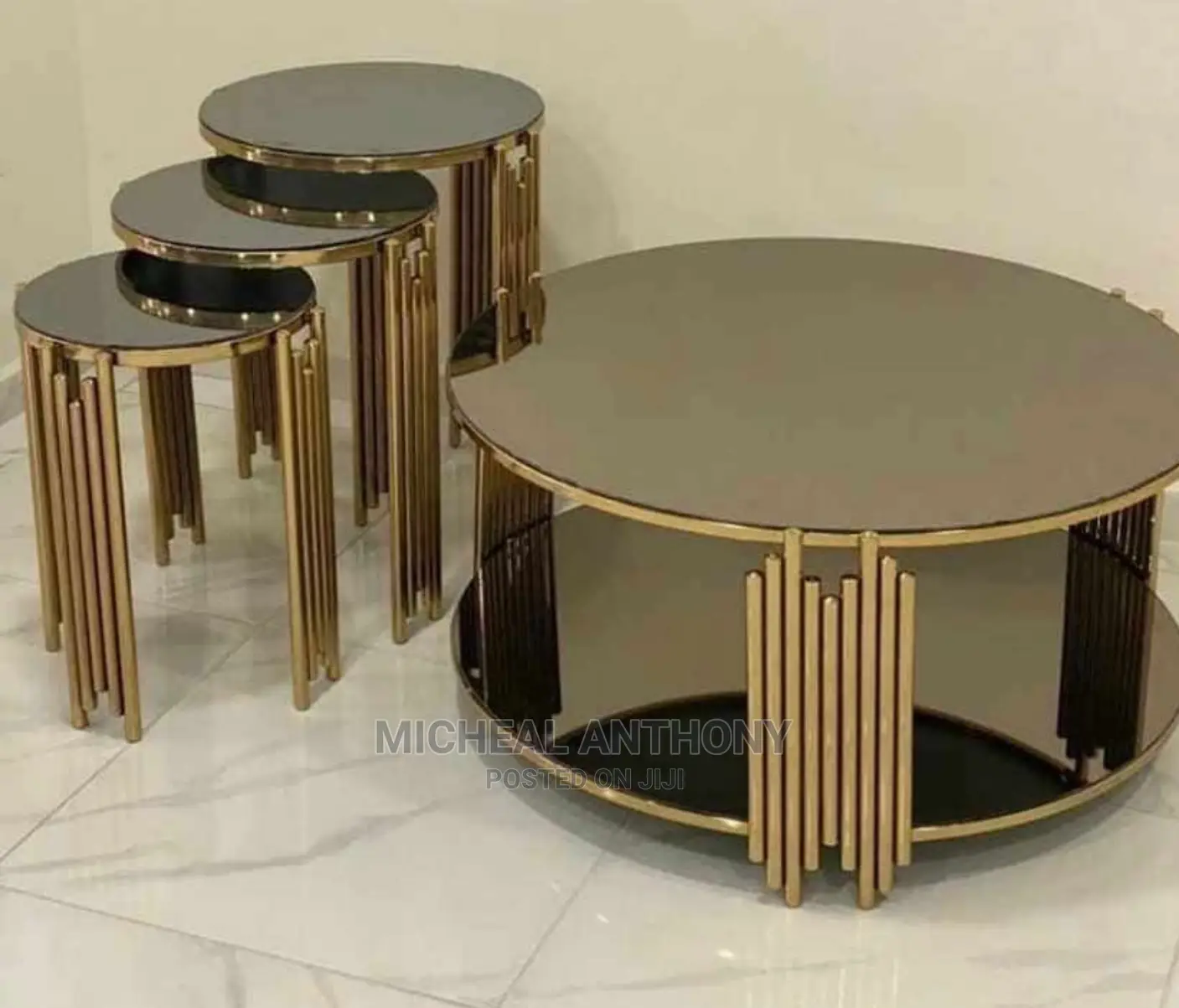 Turkey Centre Table With 3 Side Stools