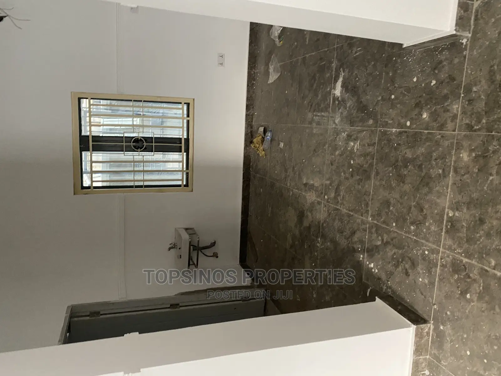 2bdrm Block of Flats in Dawaki for rent
