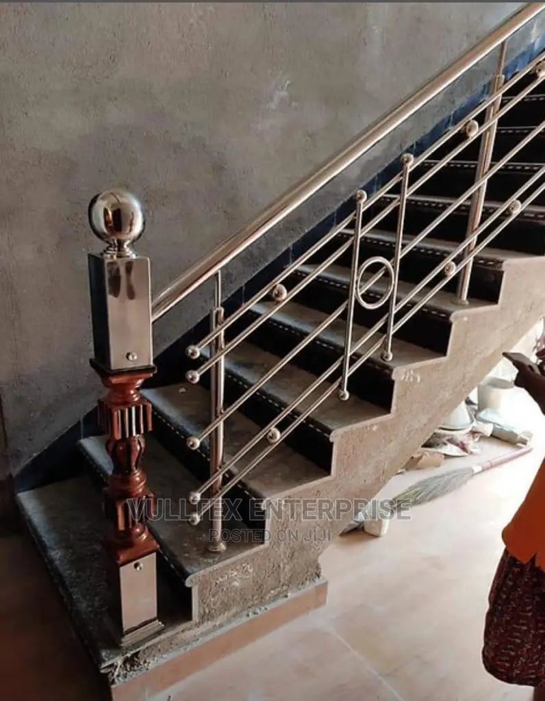 Staircase Rail With Stainless Steel