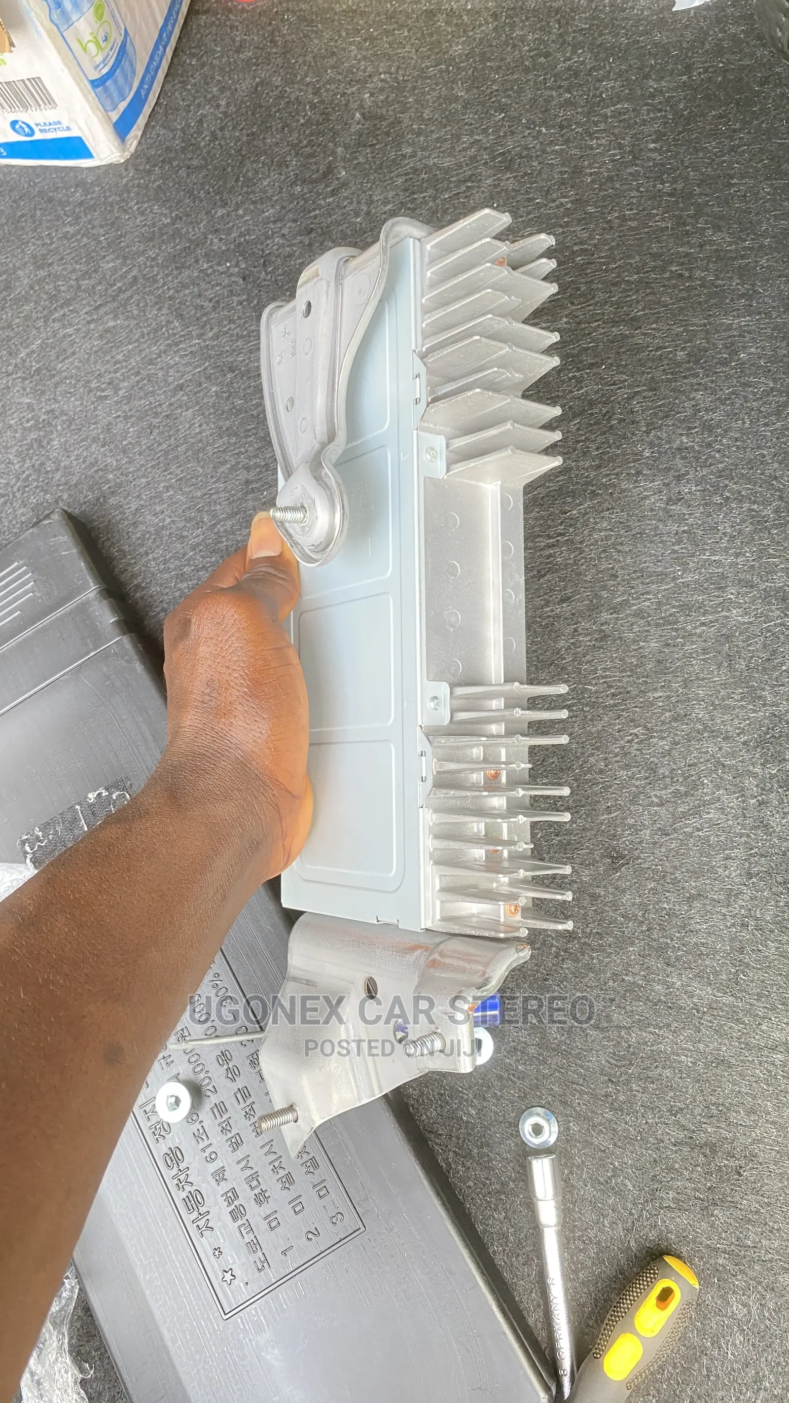 2010-12 Lexus ES 350 Factory Amplifier