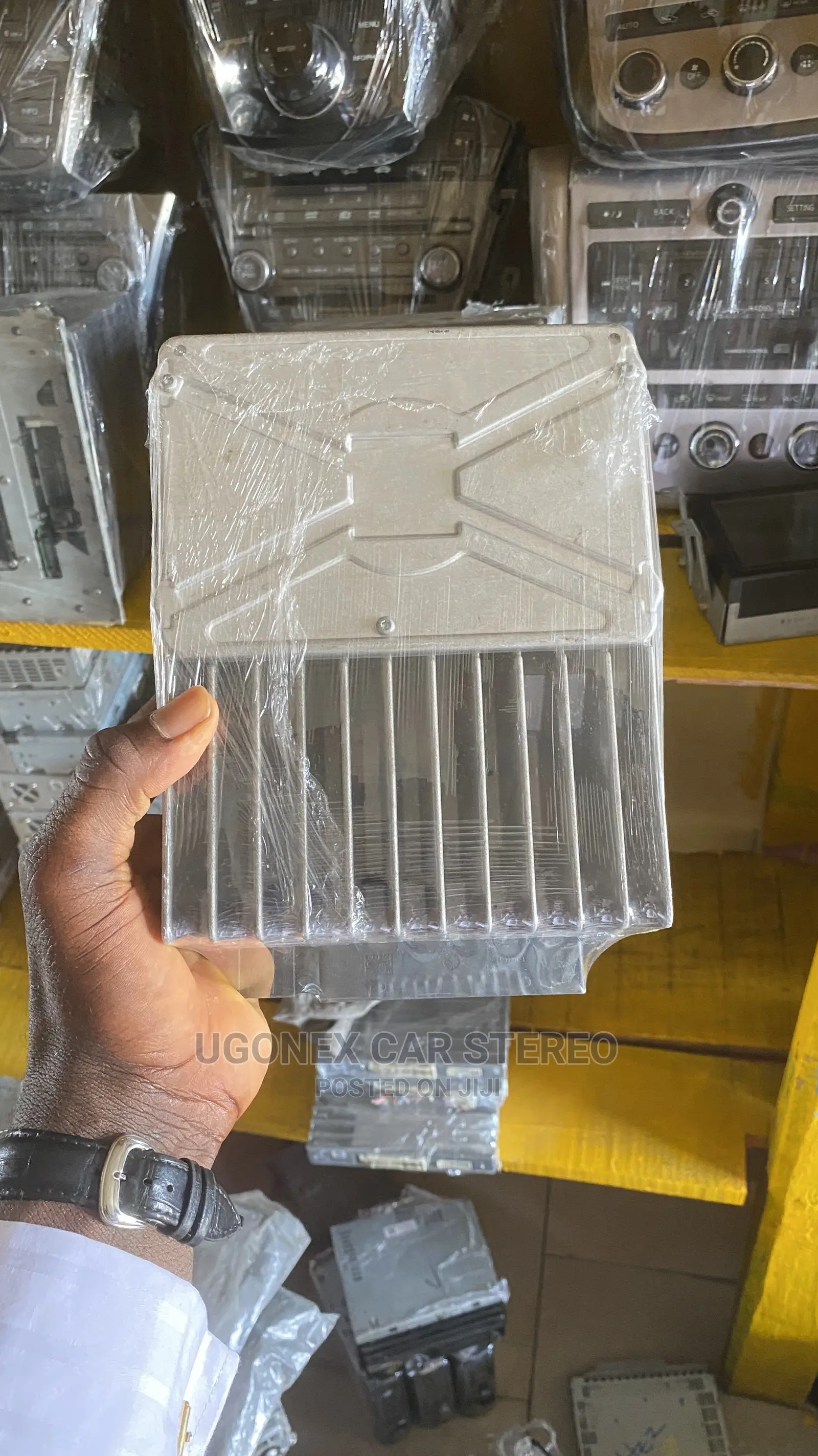 Mercedes ML 350 Amplifier