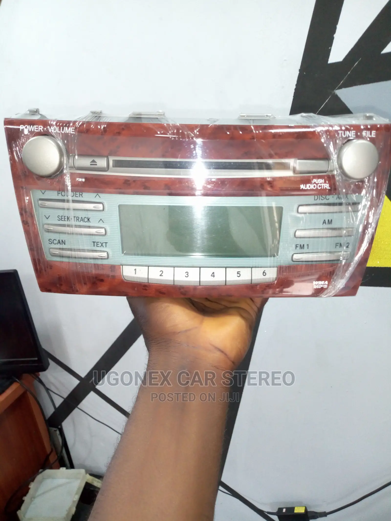 Toyota Camry 2.7 Complete Radio Set (Spider)