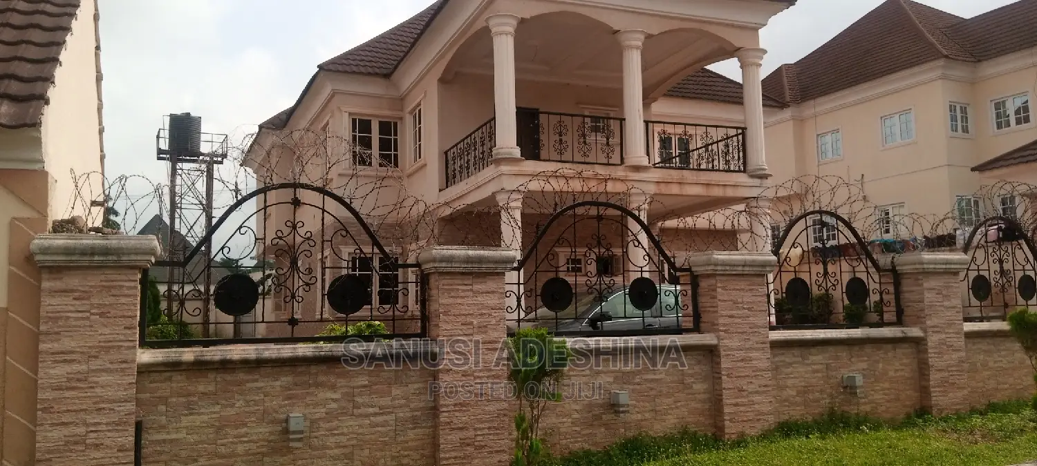 4bdrm Duplex in Gwarimpa Estate Fct, Gwarinpa for sale