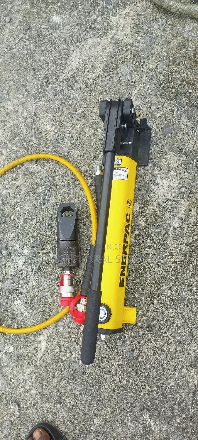 ENERPAC Hydraulic Nut Splitter Set: 5/8 in to 7/8