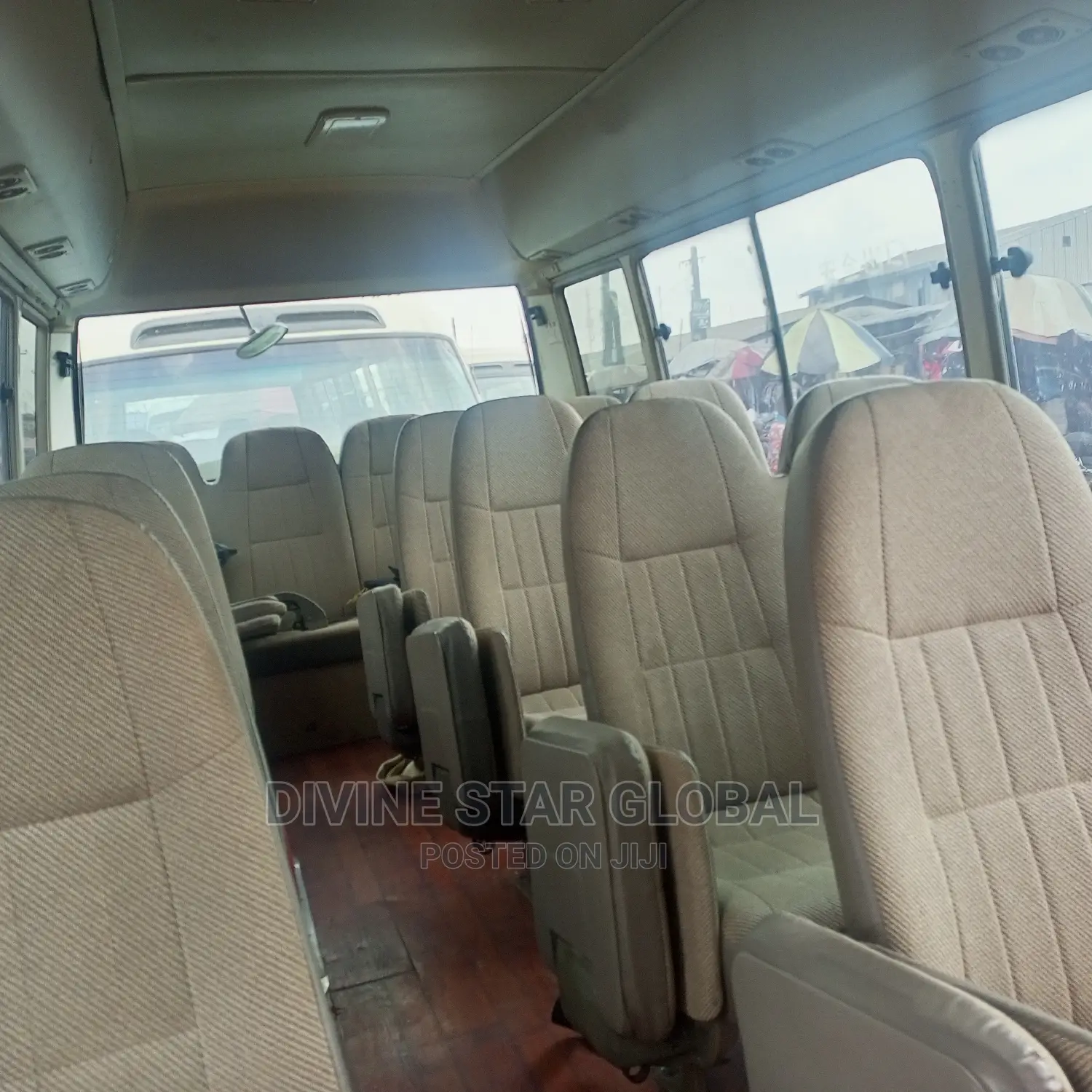 Toyota Coaster 2010 Gold