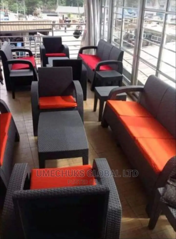 Quality 7seatet Rattan Sofa With Centre and Sides Stool