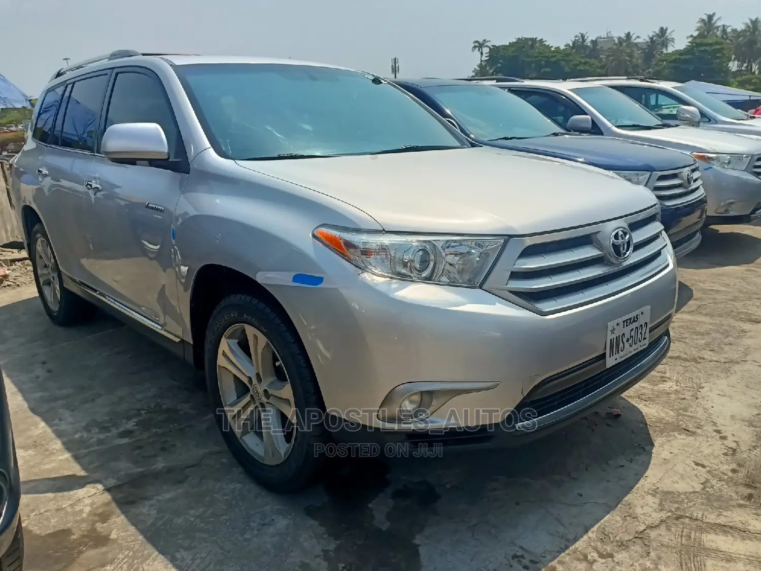 Toyota Highlander Limited 3.5L 2WD 2013 Silver