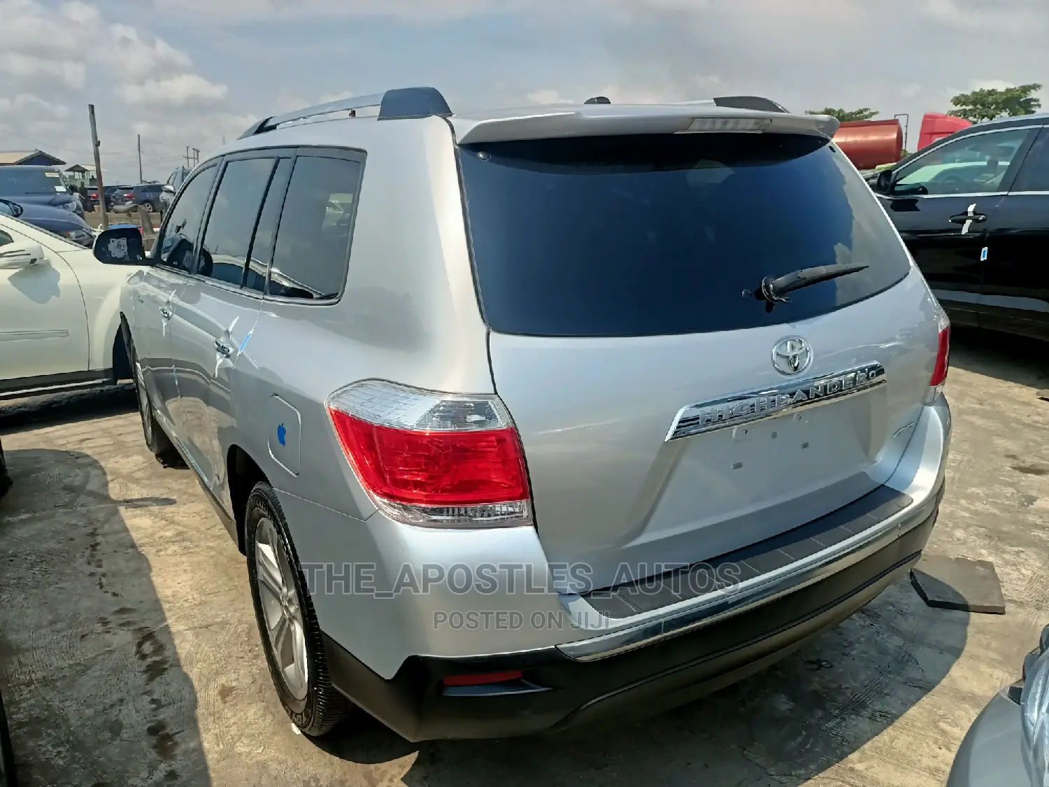 Toyota Highlander Plus 3.5L 4WD 2013 Silver