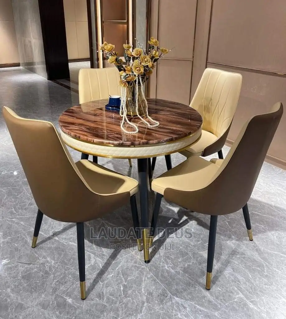 New Classic Mini Marble Round Table With 4 Seaters