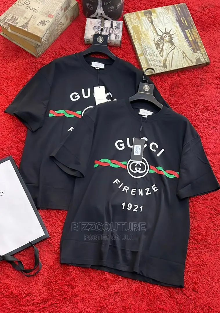 High Quality GUCCI T-Shirts Available in Store