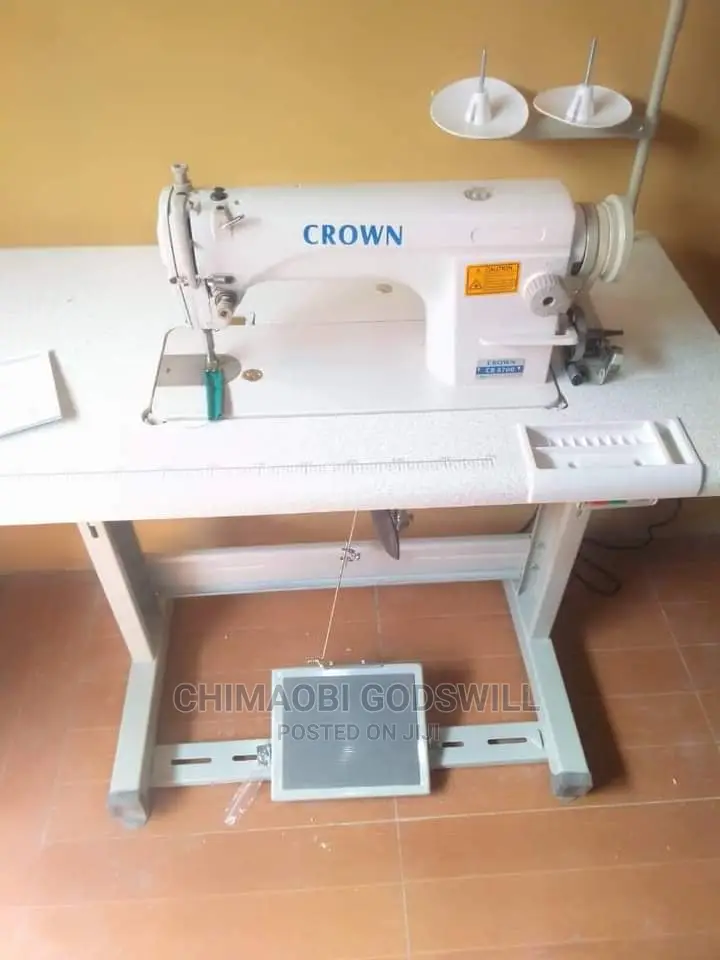 Industrial Straight Sewing Machine