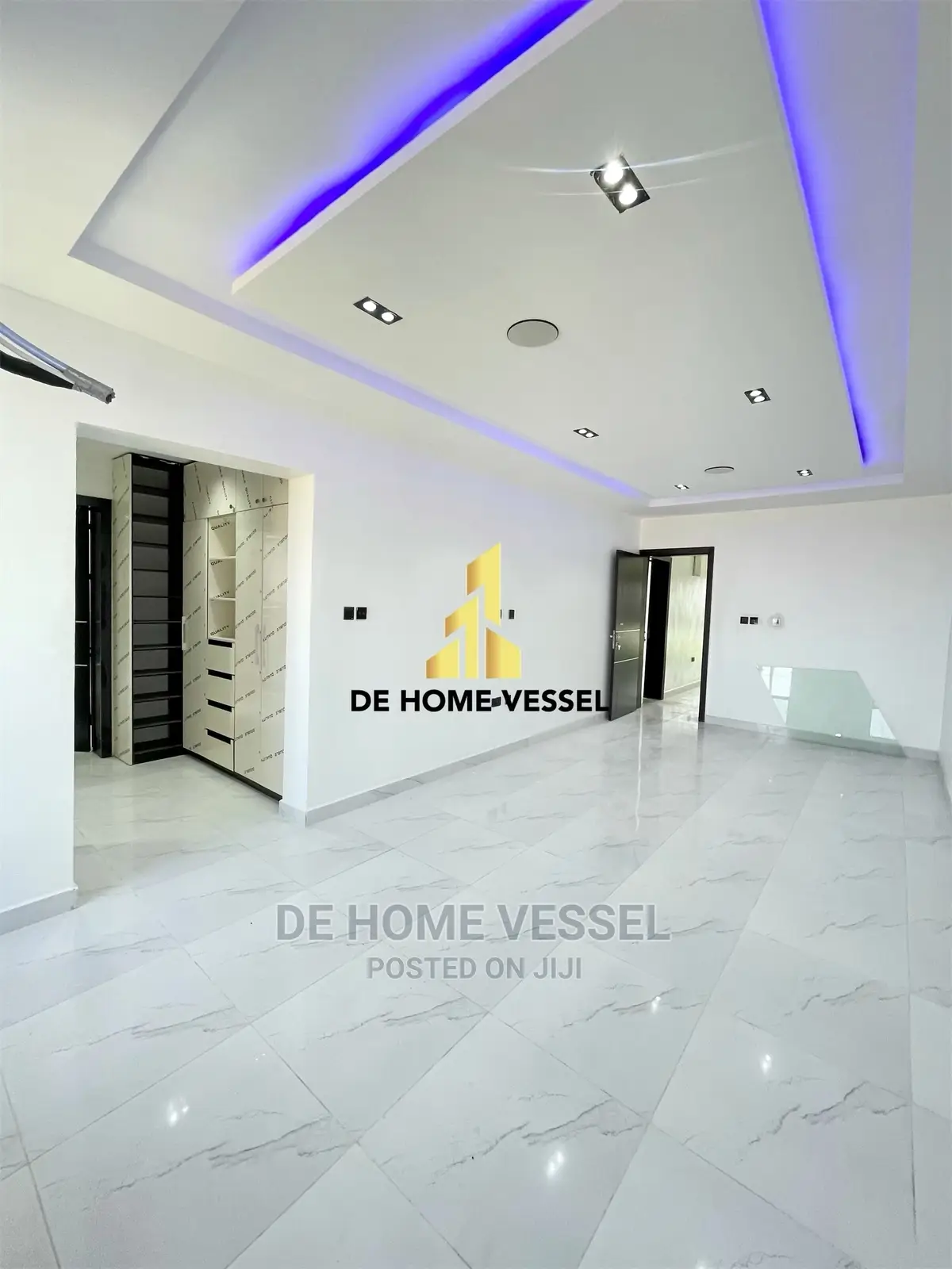 5bdrm Duplex in Osapa London for Sale