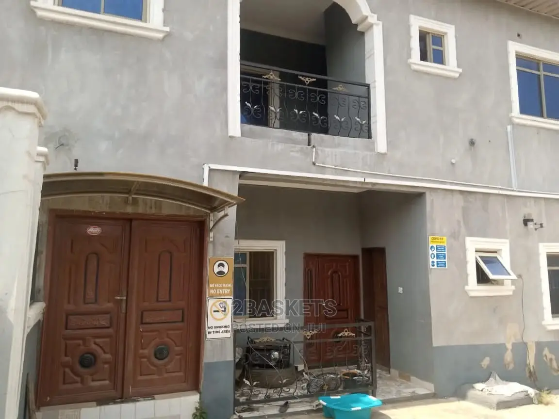 Furnished 10bdrm Block of Flats in Gaun Estate, Obafemi-Owode for sale
