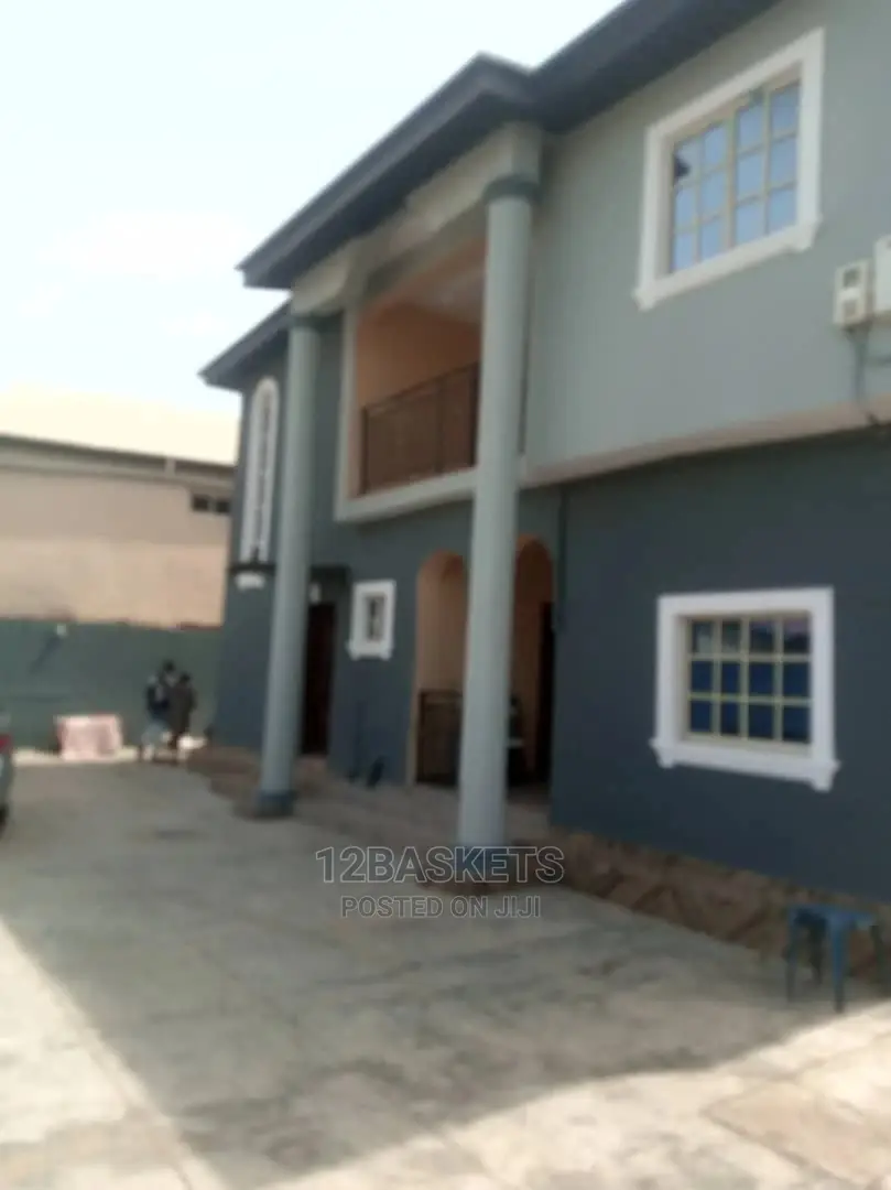 Furnished 10bdrm Block of Flats in Gaun Estate, Obafemi-Owode for sale