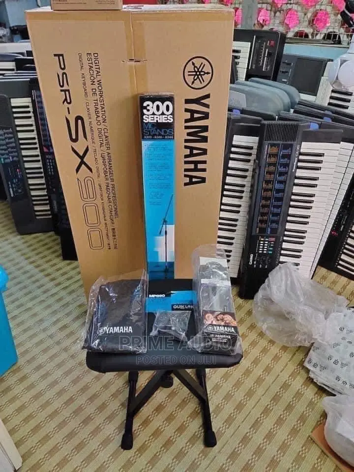 PSR SX920 Yamaha Keyboard With Warranty