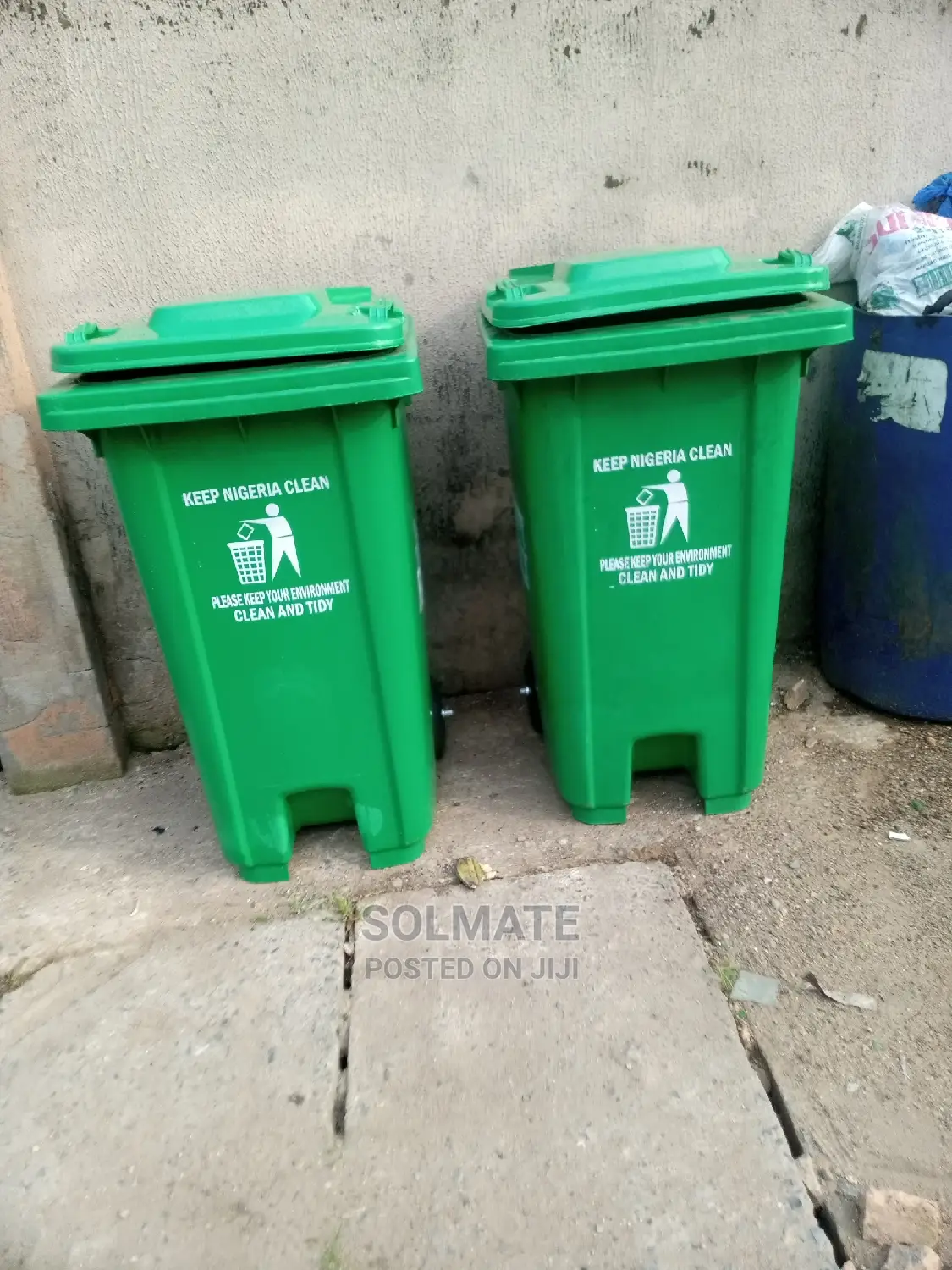 Happy Family Lawma Waste Bin 240 Litres