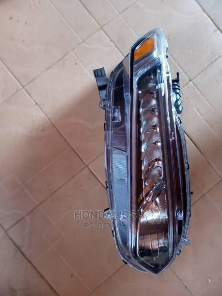 Headlights 2018/2022 Honda Accord (Sports Type)