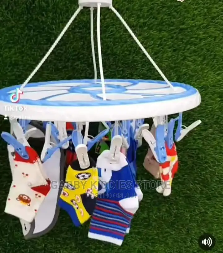 Baby Hanger