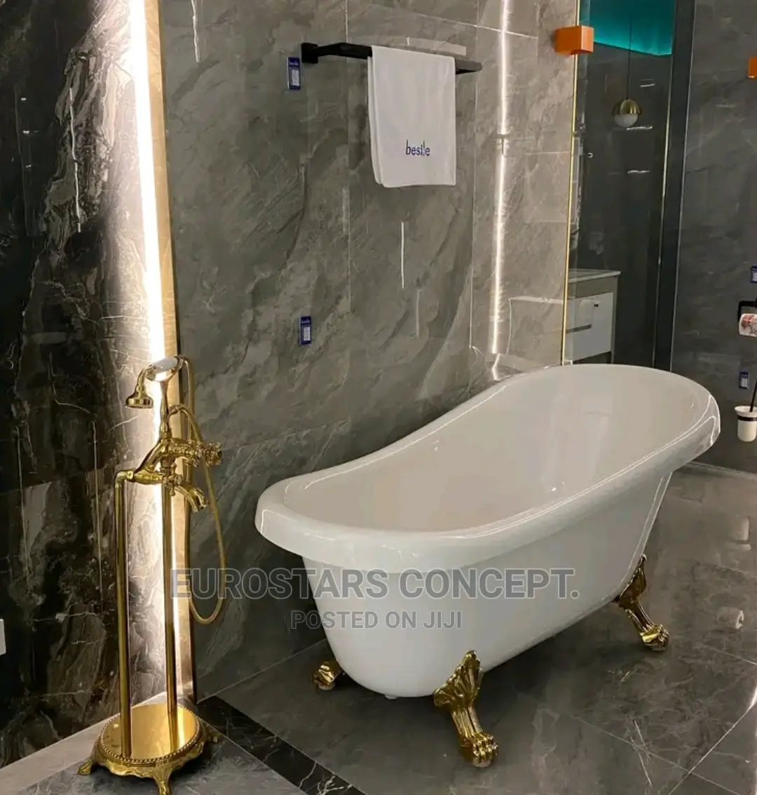 Royal Executive Bath Tup