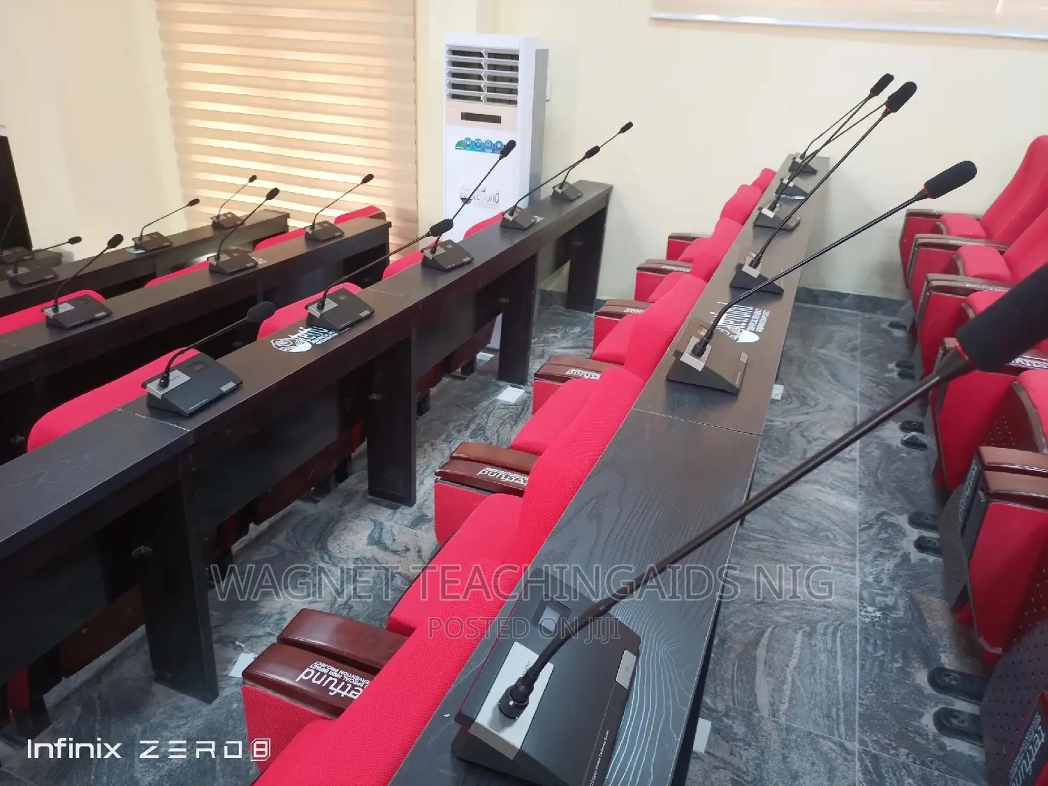 300units Capacity Professional Delegate Conference Mic