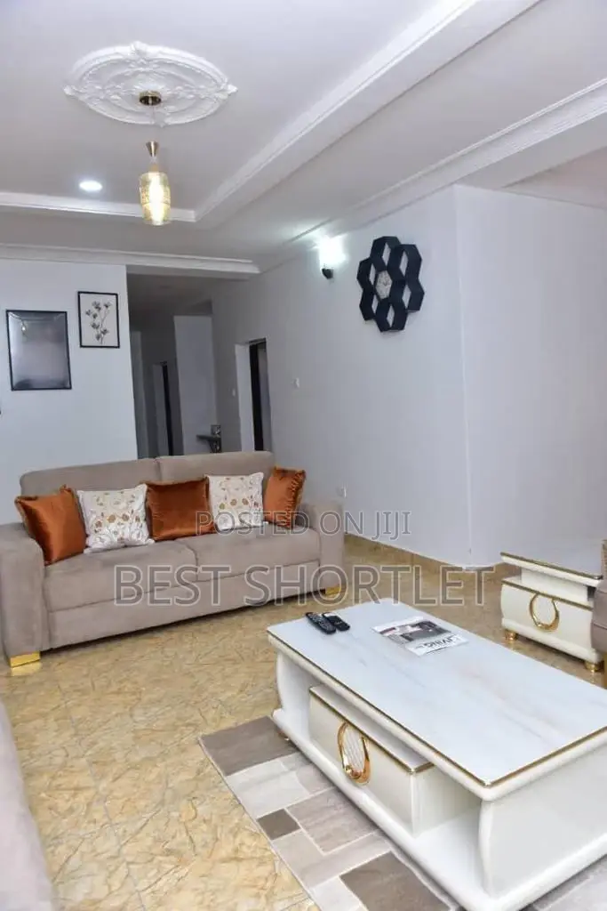 Fancy 3 Bedroom Maitama 
