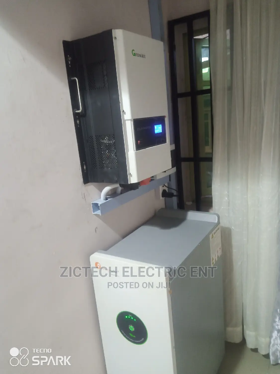 6kwp Solar Hybrid Inverter 15kwh Lithium Battery 4.4kw Solar