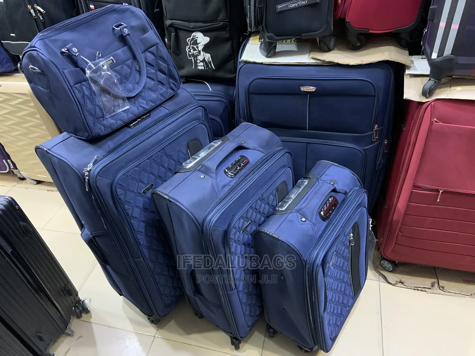 Set of 4 Durable Traveling Luggage