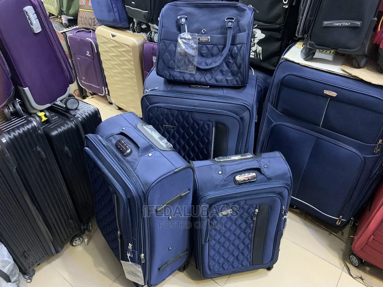 Set of 4 Durable Traveling Luggage