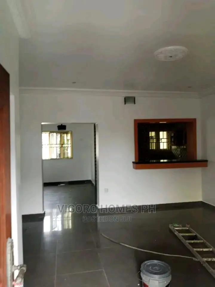 Furnished 3bdrm Block of Flats in Port-Harcourt for Sale