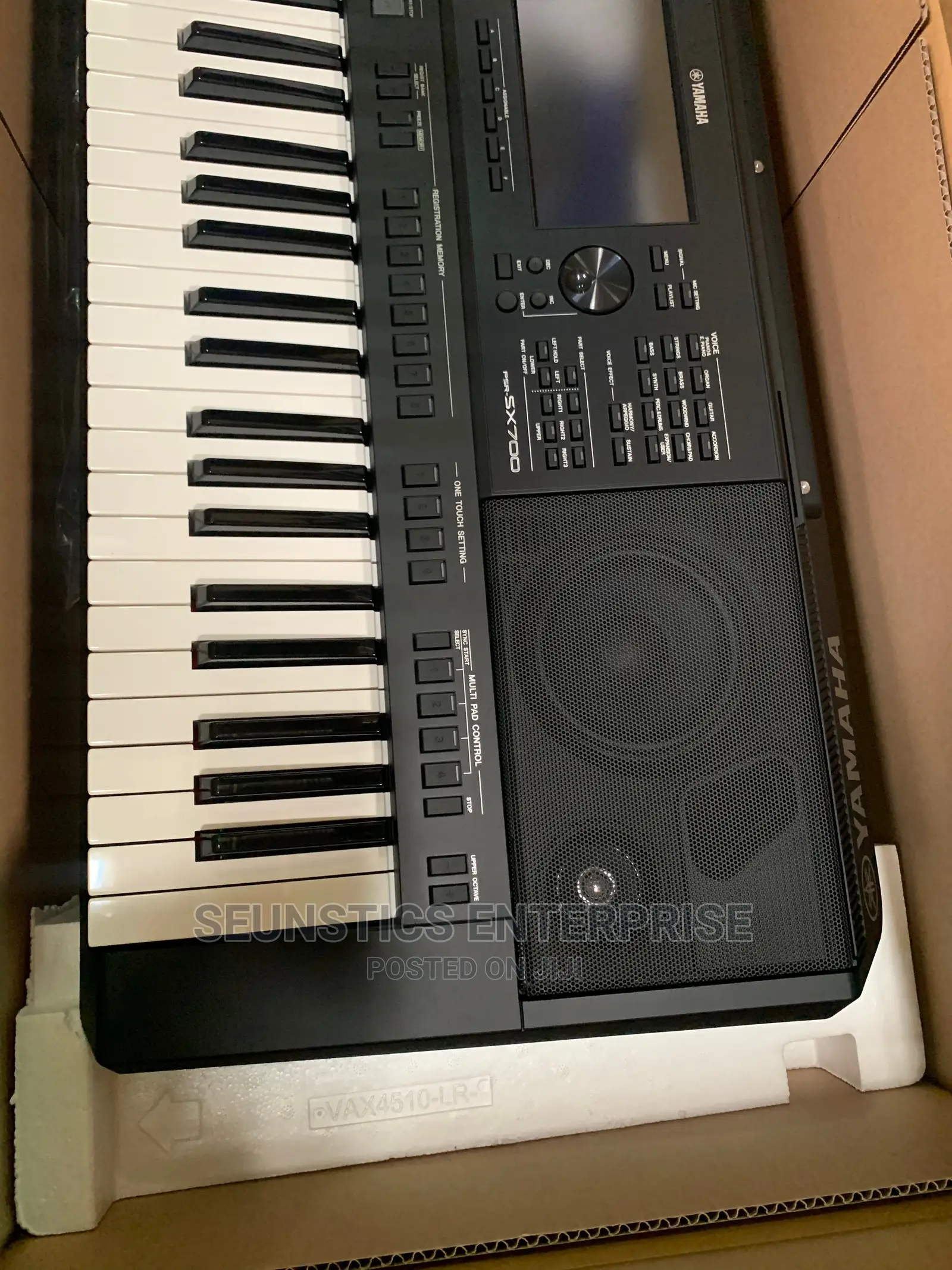 Original Yamaha PSR Sx 700 Keyboard/Piano (Workstation)