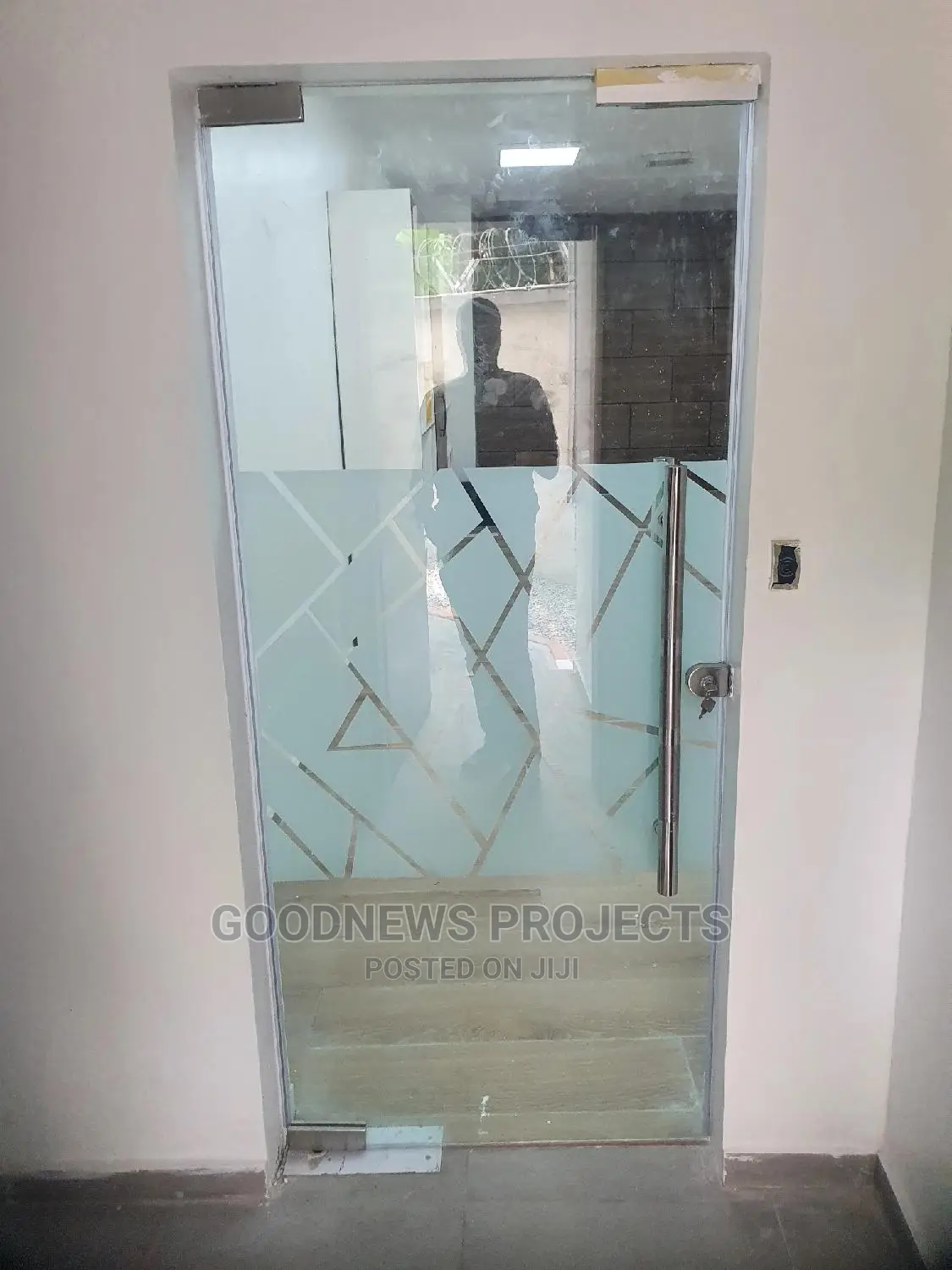 Frameless Frosted Swing Glass Door