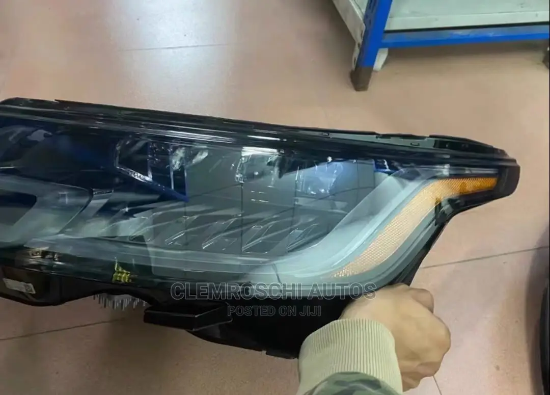 High Quality Certified Head Light Range Rover Velar 2019/020