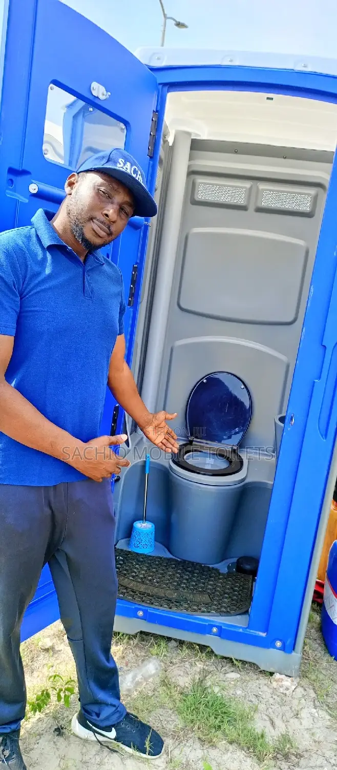 Mobile Toilets for Rent in Awka Asaba Enugu Owerri