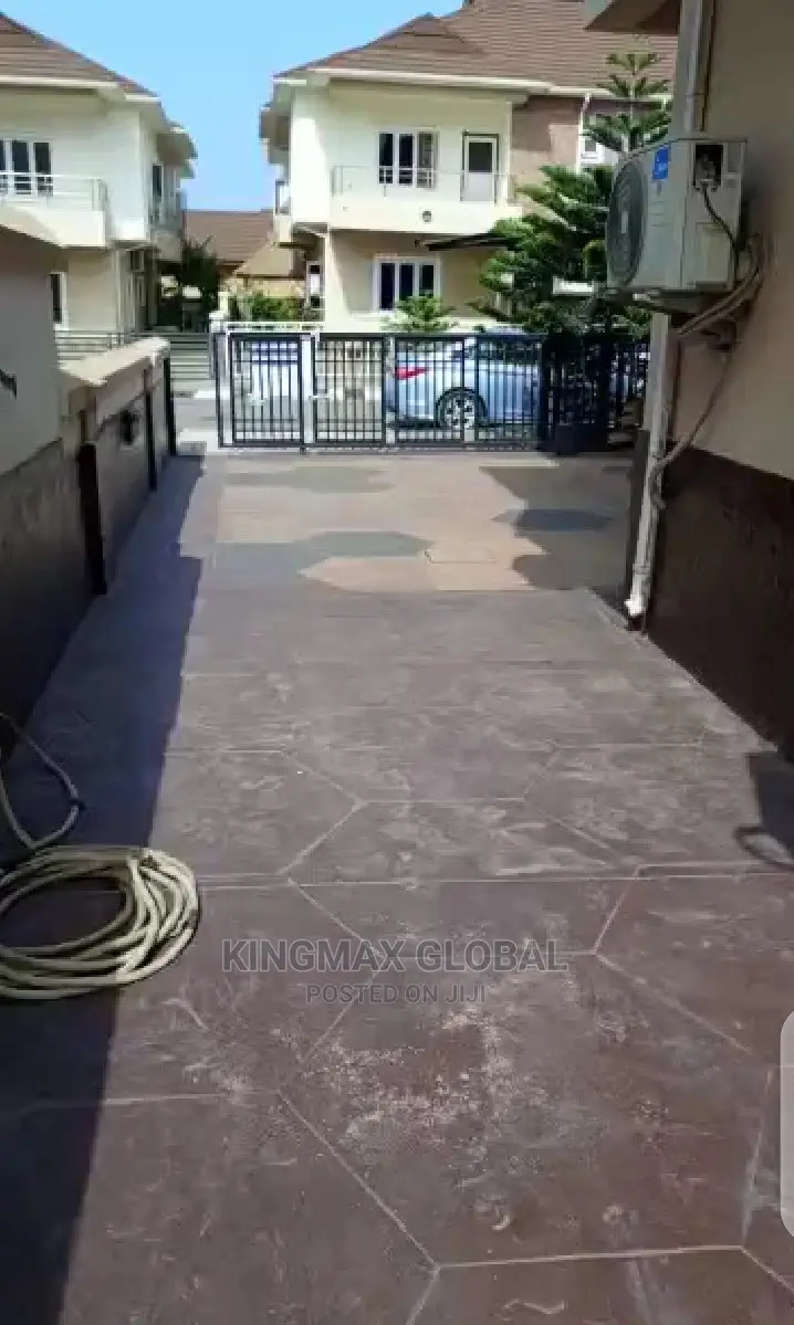 Furnished 5bdrm Duplex in Gudu for sale
