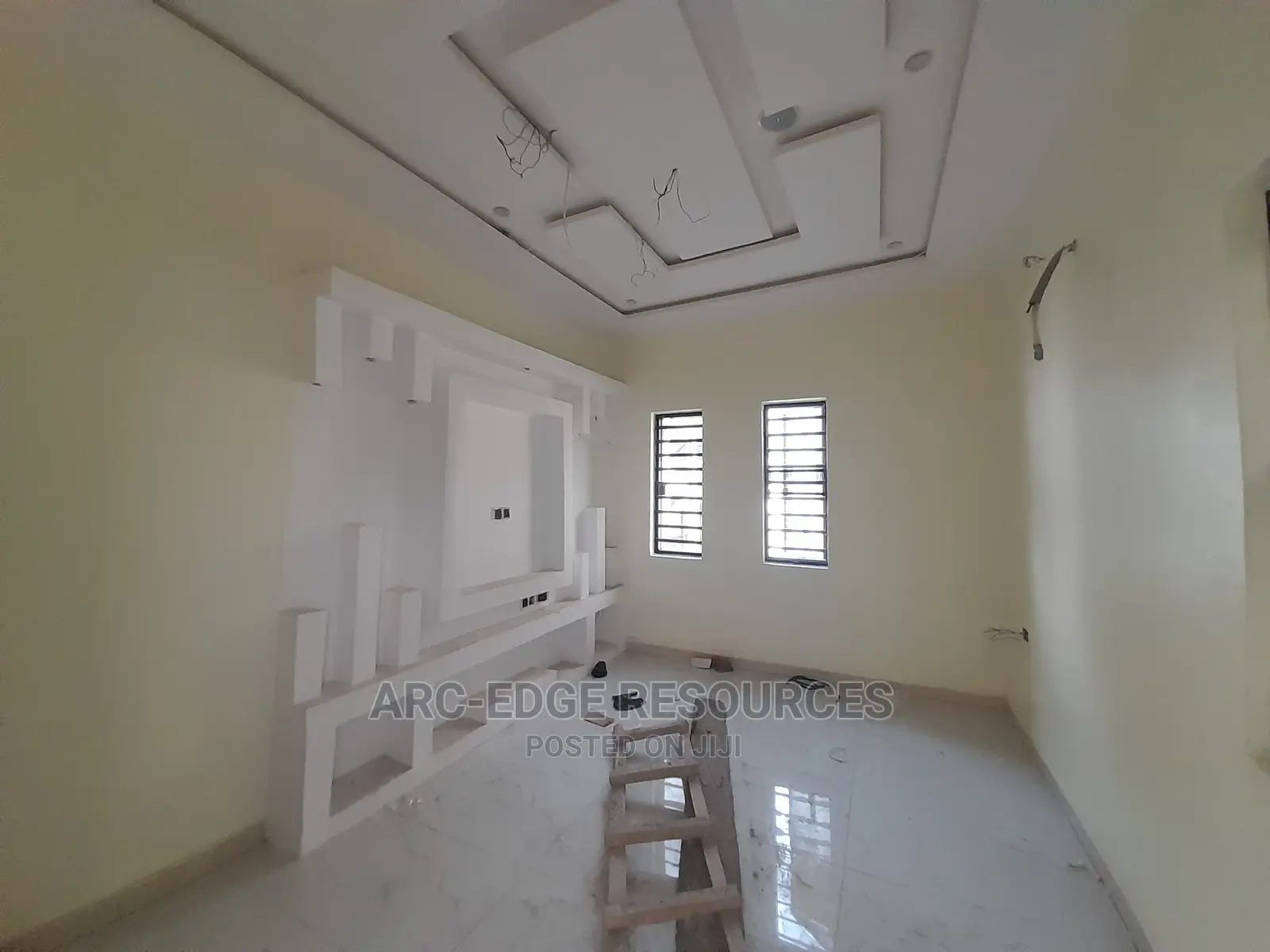 4bdrm Duplex in Apple Junction for sale