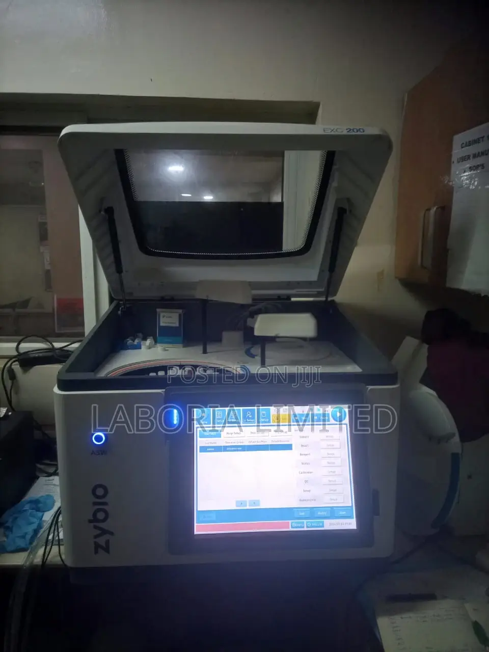 Fully Automated Chemistry Analyzer ( Zybio Exc-200)