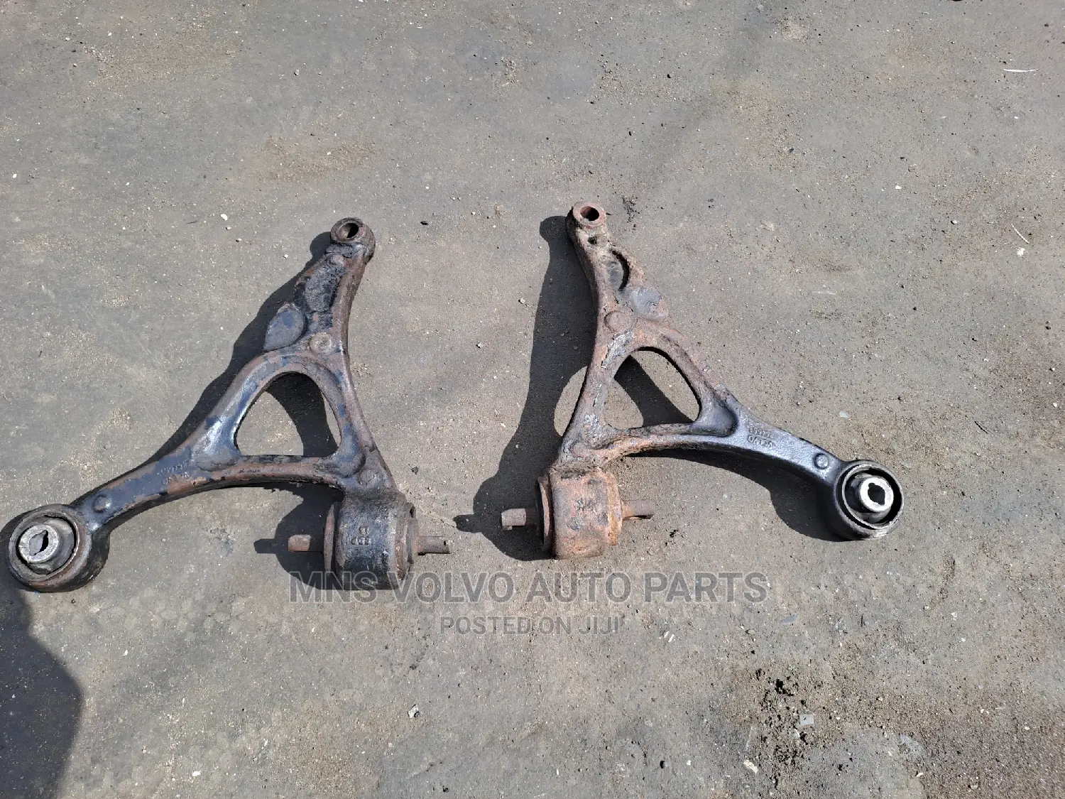 Volvo Xc90 Lower Control Arms