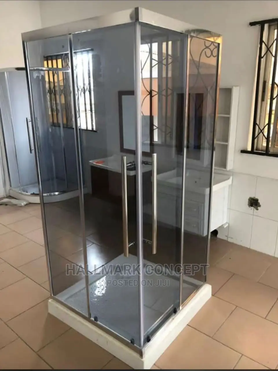 90x90 Glass Cubicle