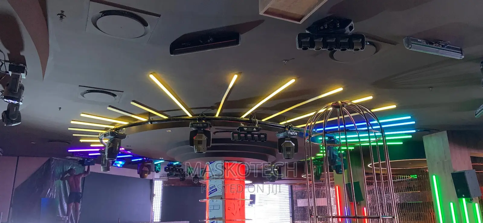 Club and Lounge Making
