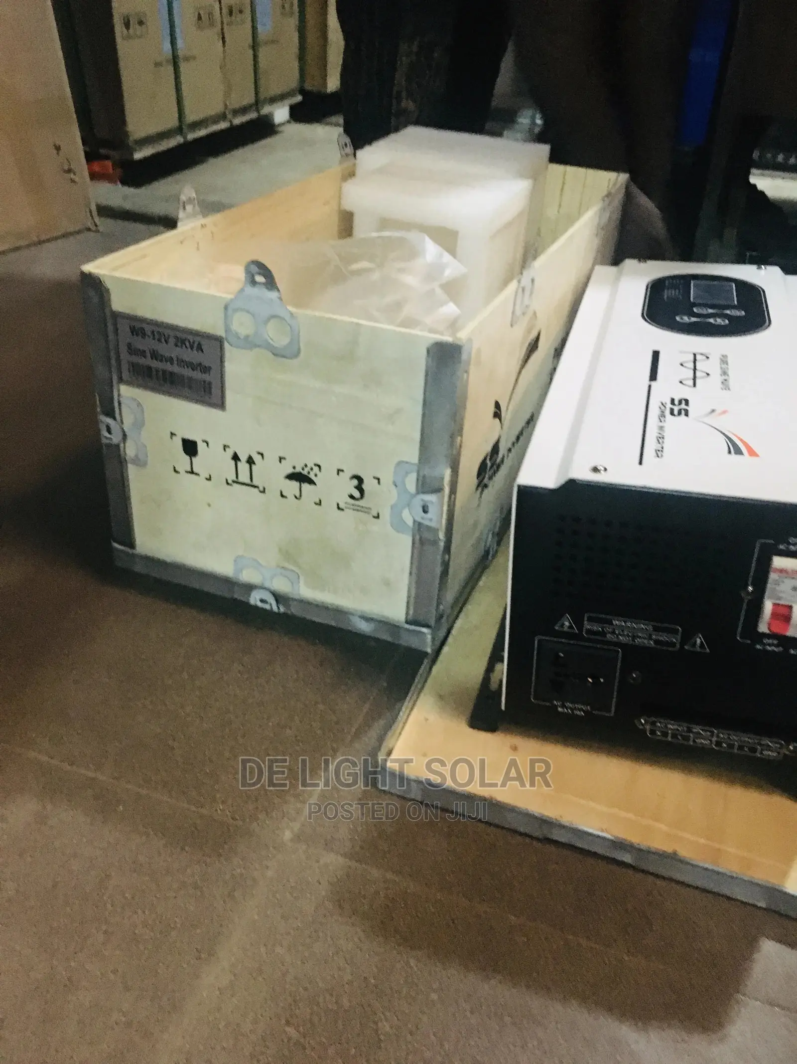 2kva SS Power Inverter 12v