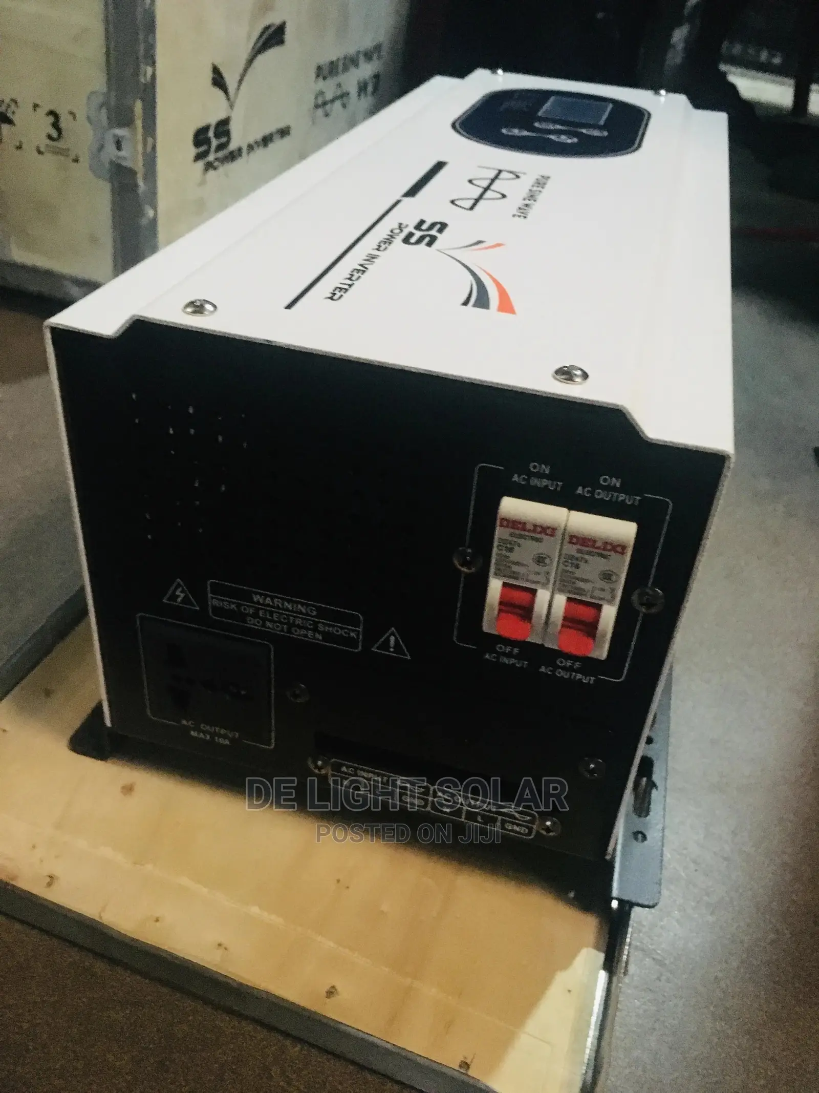 2kva SS Power Inverter 12v