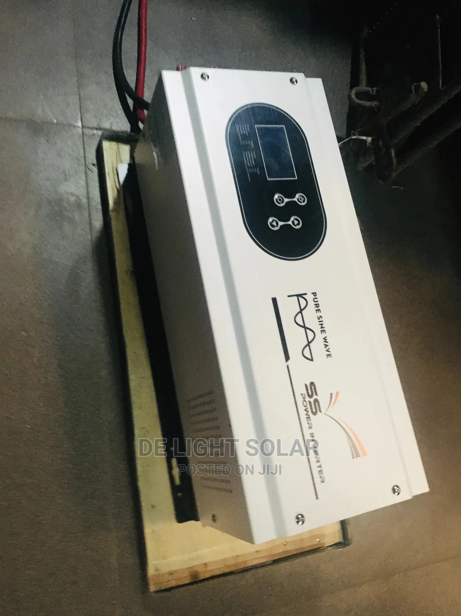 2kva SS Power Inverter 12v